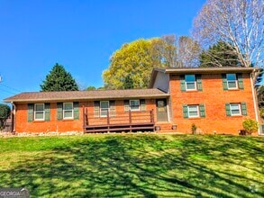 Building Photo - 5030 Strickland Rd