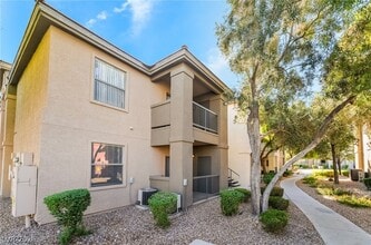 Building Photo - 8000 W Badura Ave