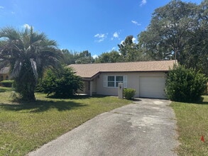 Building Photo - 2063 Whitewood Ave