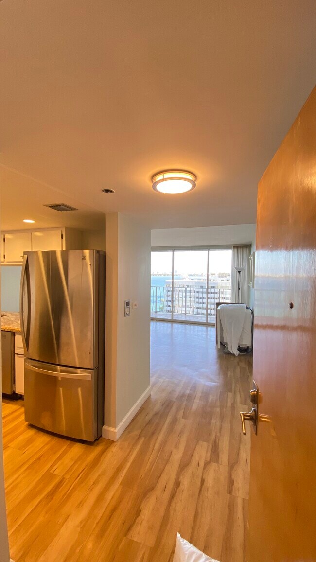 Kitchen/Living Room - 7601 E Treasure Dr