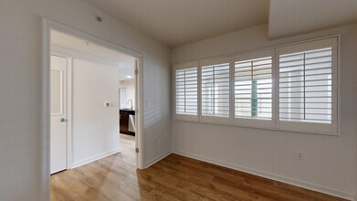 Interior Photo - 1301 Thomas Circle