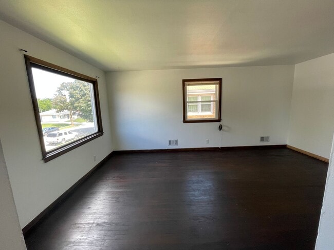 Building Photo - 4820 N 91st St