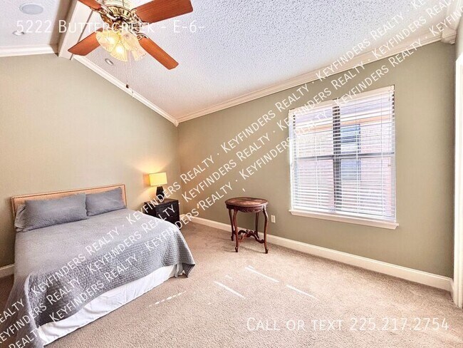 Foto del edificio - 5222 Buttercreek-E-6-