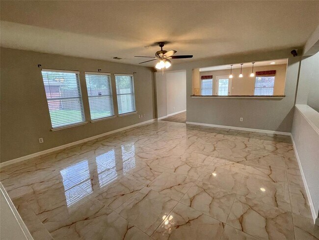 Foto del edificio - 10218 Cades Creek Ct