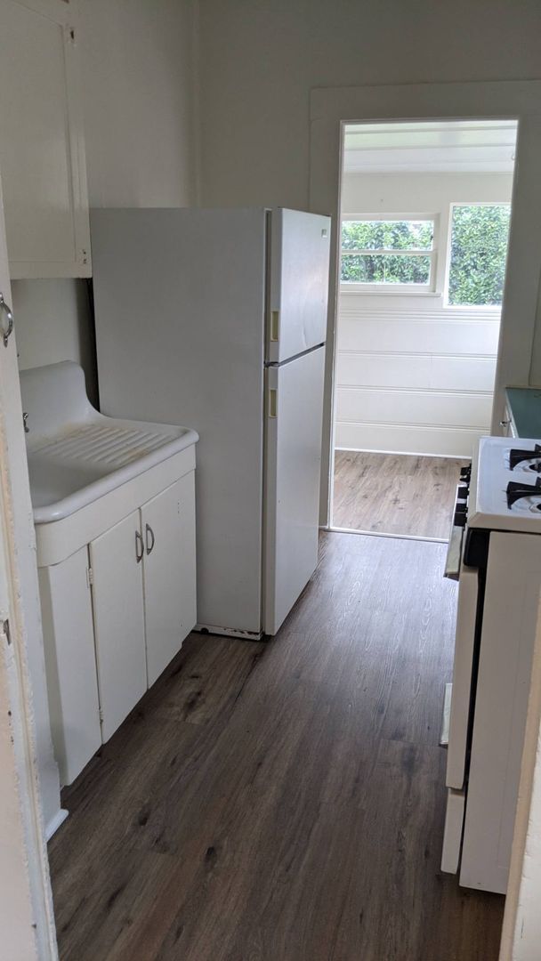 Foto del edificio - 2 bed 1 bath house with beautiful garden!