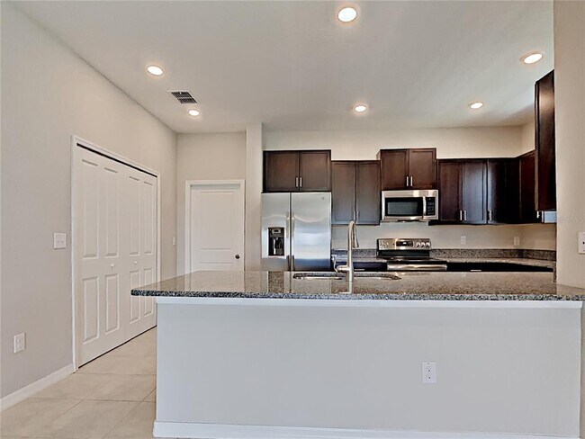 Foto del edificio - 14243 Riva Ridge Pl