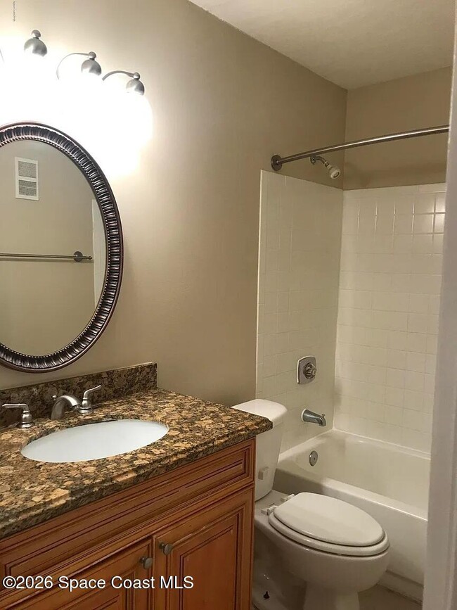 Building Photo - 7667 N Wickham Rd