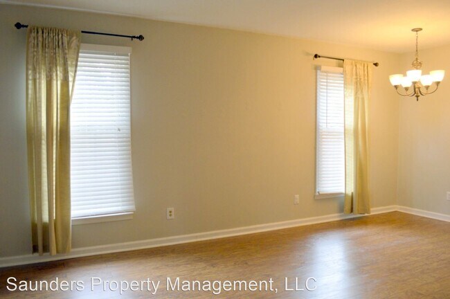169 Charlestowne Cir Winston Salem NC 27103 House For Rent In Winston Salem NC Apartments