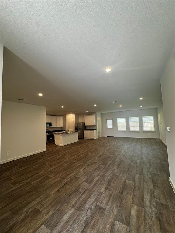Foto del edificio - 4324 Misty Elm Ln