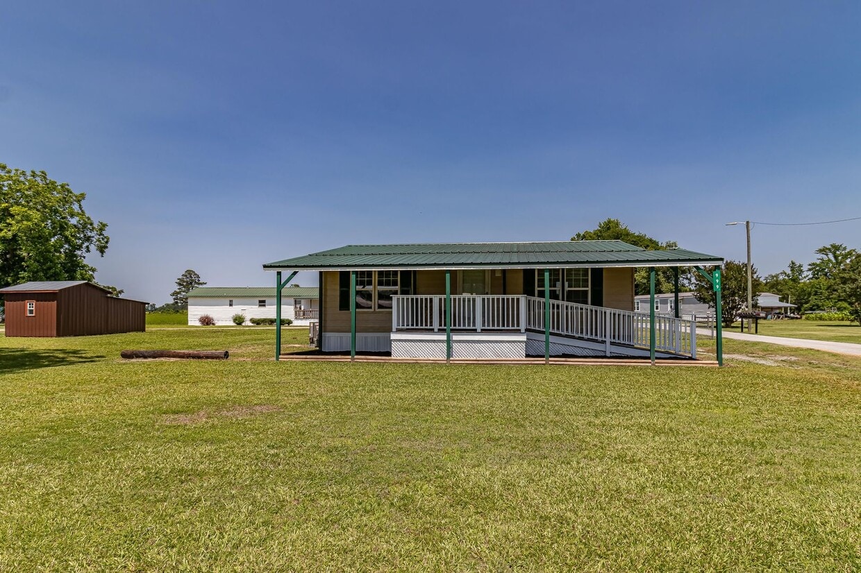 Primary Photo - 2 BR, 1 BA W/ FENCED-IN YARD, COVERED FRON...