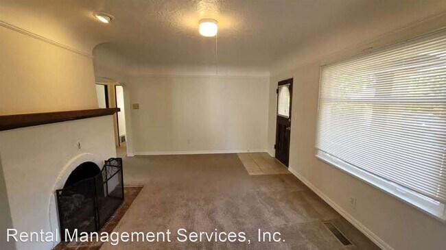 Building Photo - 2 br, 1 bath House - 4746 SE 52nd Avenue