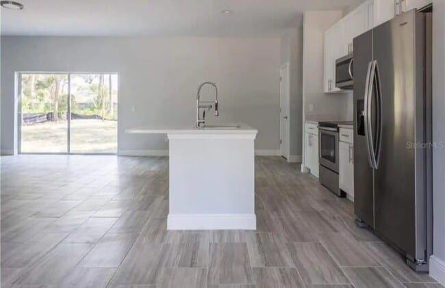 Building Photo - 1103 Saint Tropez Ct