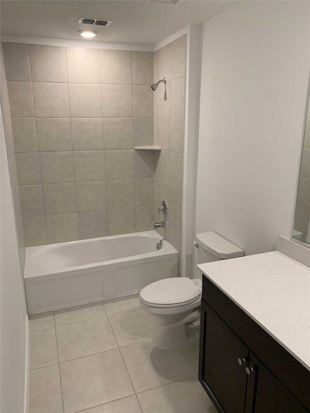 Foto del edificio - 14841 Firerock Rd