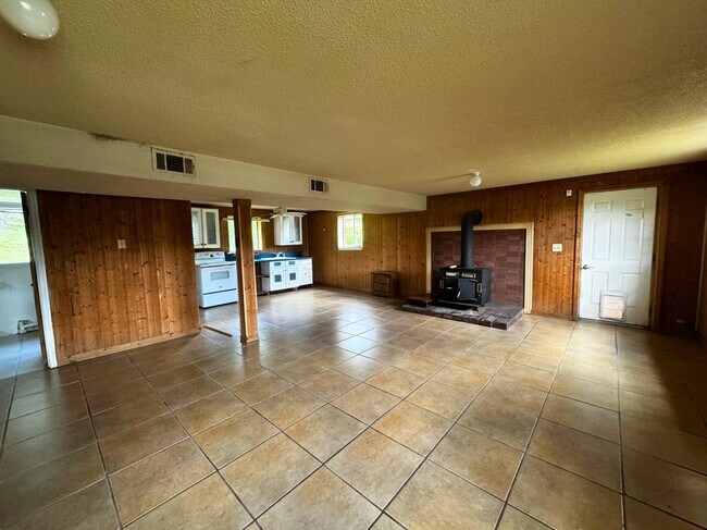 Foto del edificio - 4505 Locksley Ln