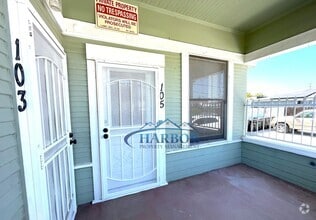 Building Photo - 103 N Mesa St