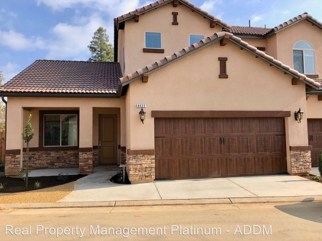 Foto principal - 1652 W Bullard Ave