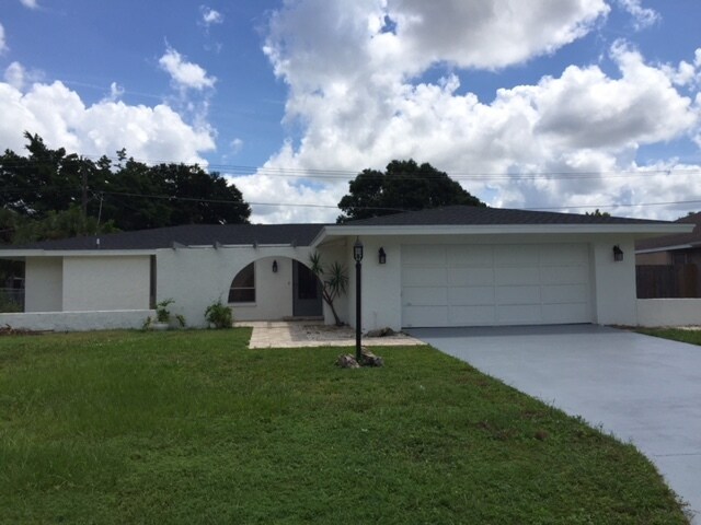 Primary Photo - 282 Mt Vernon Dr