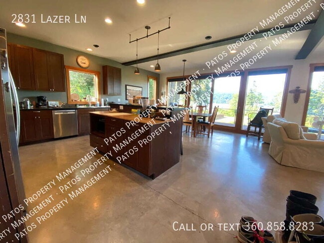 Foto del edificio - 2831 Lazer Ln