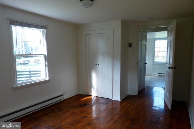 Building Photo - 3135 Rockland Rd