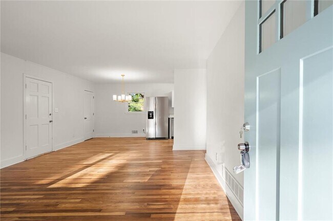 Foto del edificio - 6113 Dodgen Rd SW