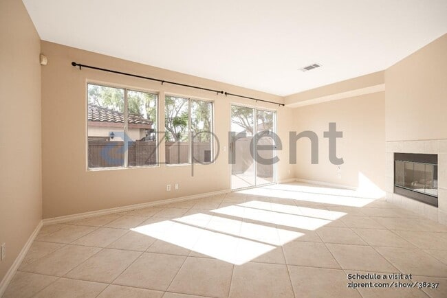 Building Photo - 10705 Wexford St