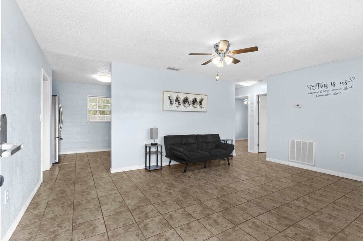 Foto principal - 3151 W Lake Chilton Dr