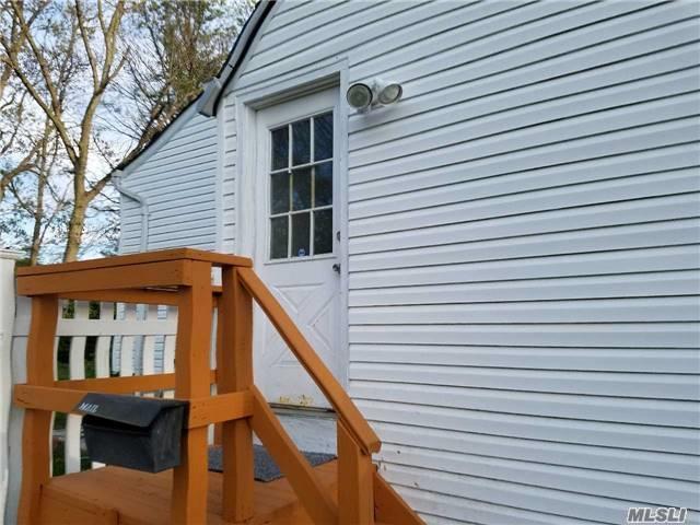 Foto principal - 52 Andover Dr