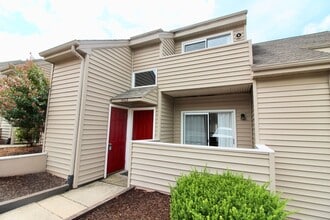 Building Photo - 1408 Bradley Dr
