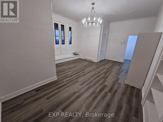 Building Photo - 202 Green St