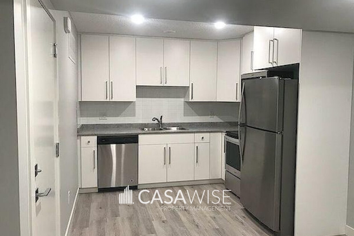 Photo principale - 7818-7174 174 Ave NW