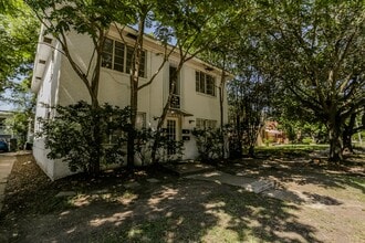 Building Photo - 1828 W Main St