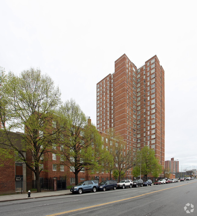 Building Photo - Stevenson Commons