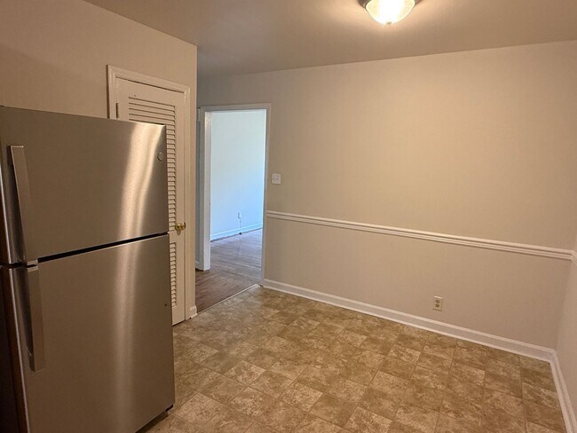 Foto del edificio - 3721 Driftwood Dr