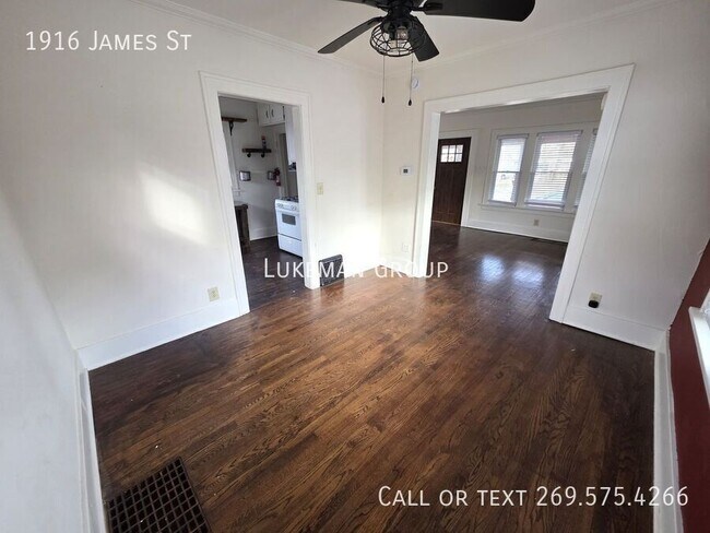 Foto del edificio - 1916 James St
