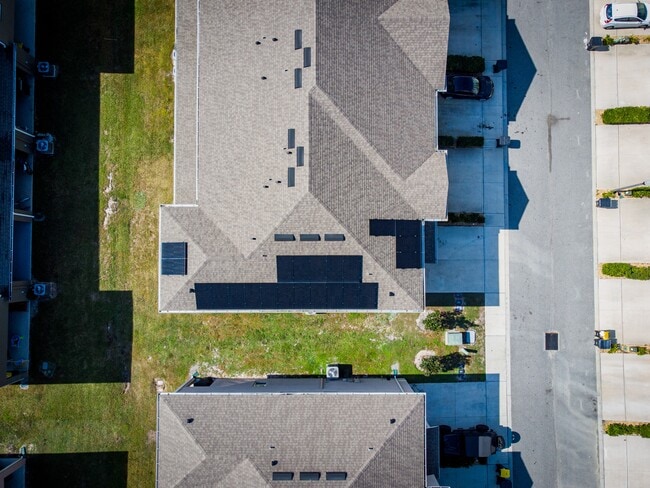 Building Photo - 1248 Yellow Finch Dr