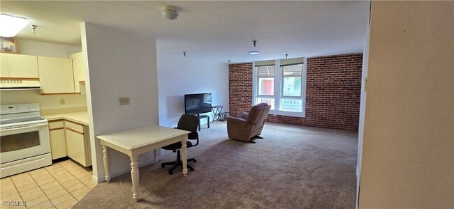 Foto del edificio - 2271 First St