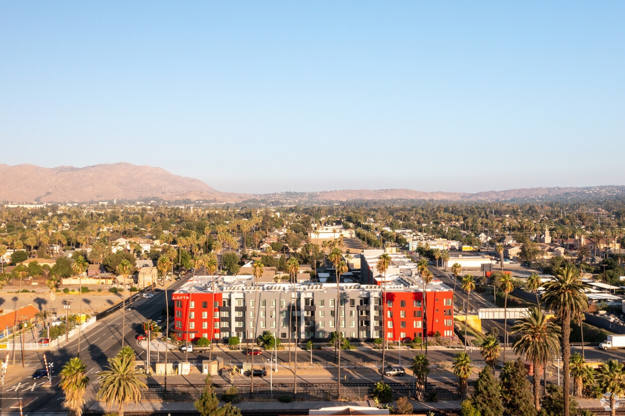 Mission Lofts Apartments in Riverside, CA Westside Rentals