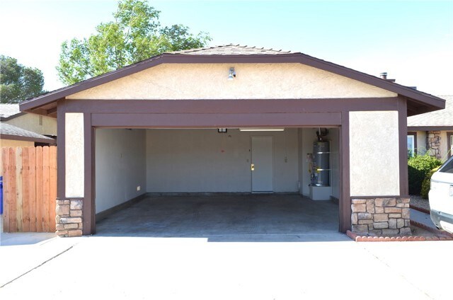 Building Photo - 13075 Navajo Rd