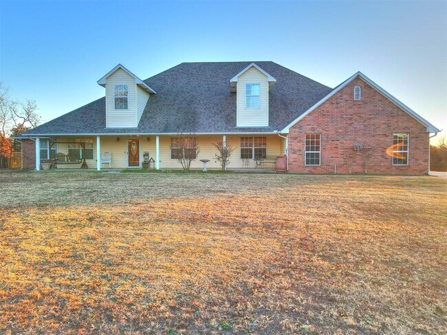 Building Photo - 7200 Lett Cir
