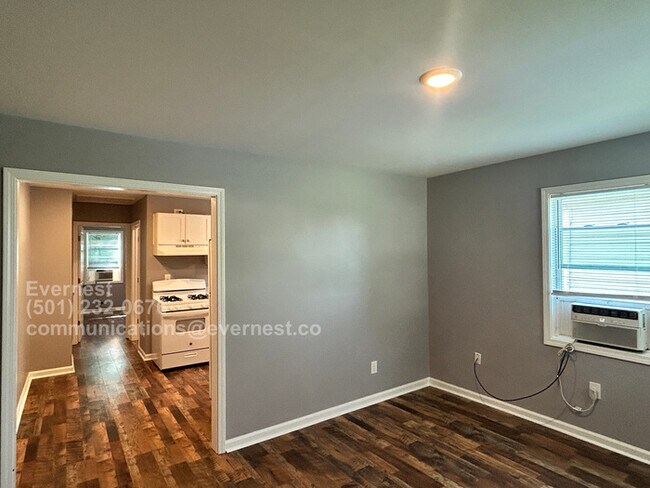 Foto del edificio - 736 N Montgomery St