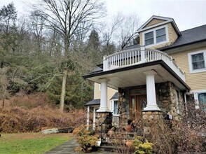 Building Photo - 26 Olmstead Rd