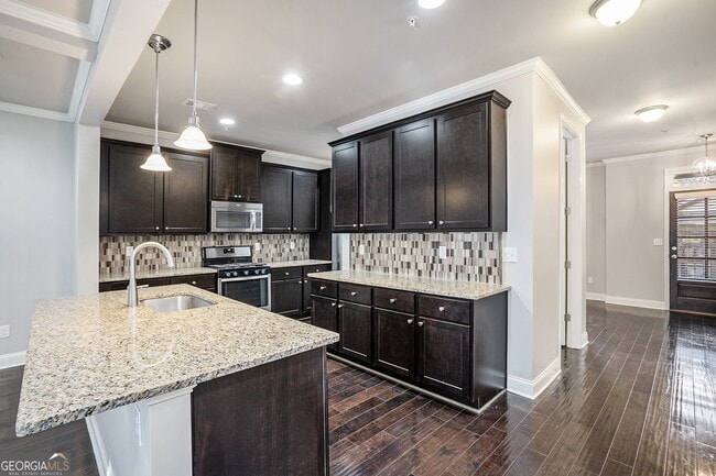 Building Photo - 612 Luckett Ct