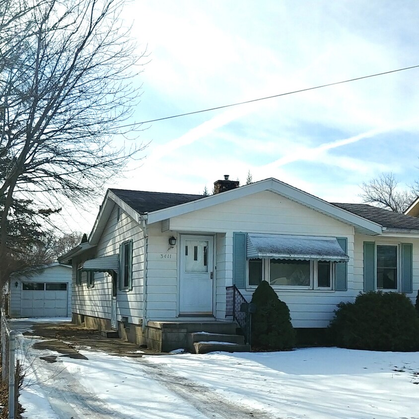Primary Photo - 3411 Court St