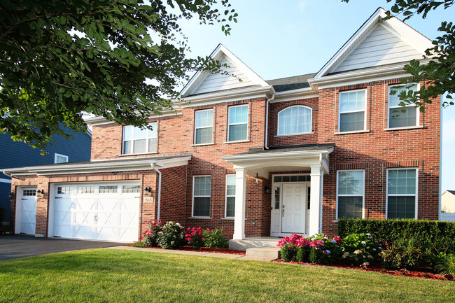 Foto del edificio - 868 Heatherfield Cir