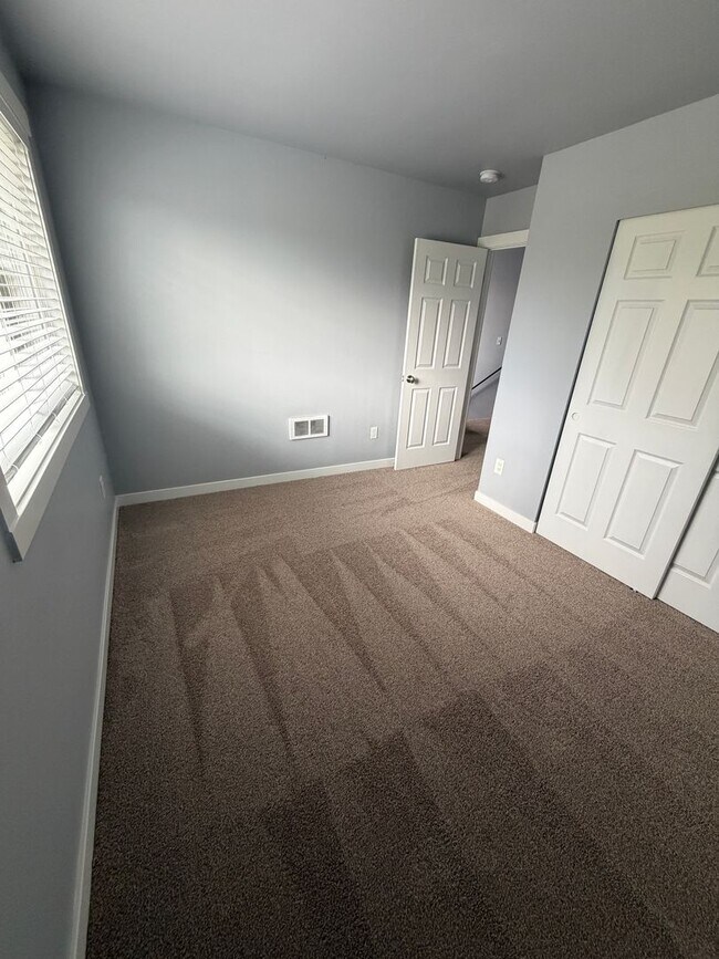 Foto del edificio - Remodeled 3bd, 2.5bath home