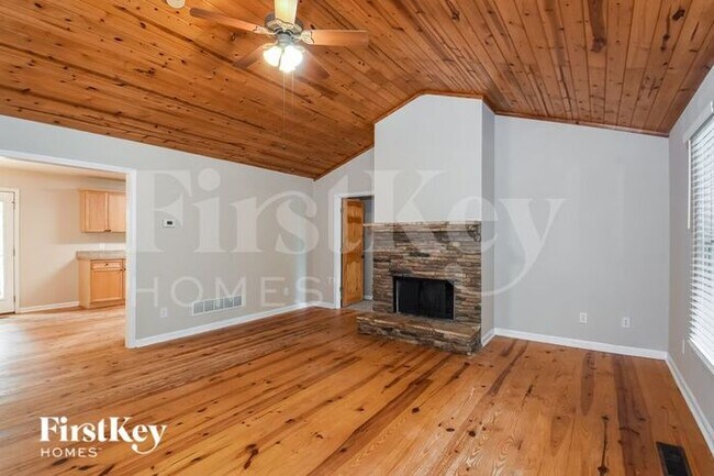 Foto del edificio - 773 Hightower Church Rd