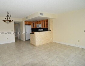 Building Photo - 510 NW 86th Pl