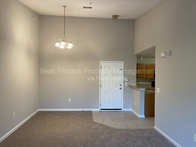 Building Photo - 9575 Amarante Cir