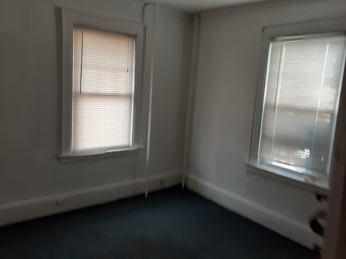 BACK ROOM - 21911 144th Ave