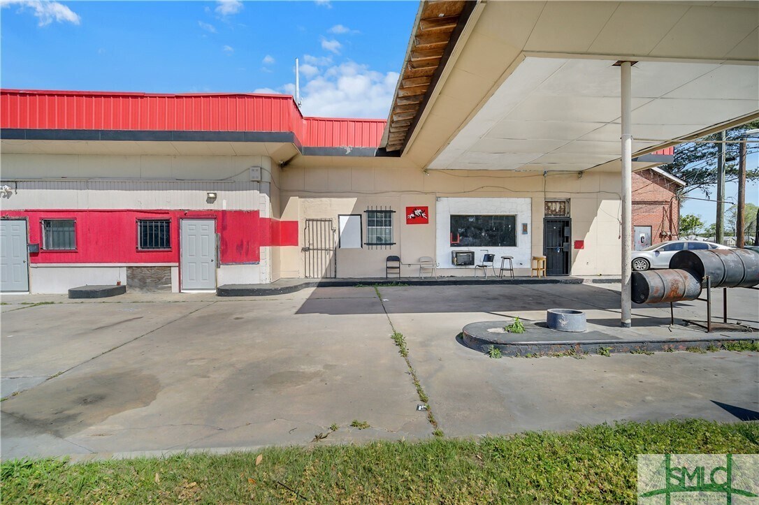 Foto principal - 808 Wheaton St